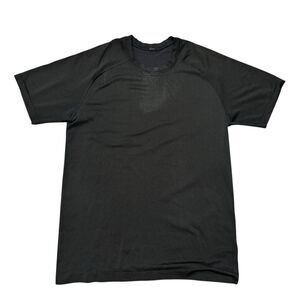 Lululemon Black Athletic T Shirt Men Small Slim Fit Workout Gym Tee
